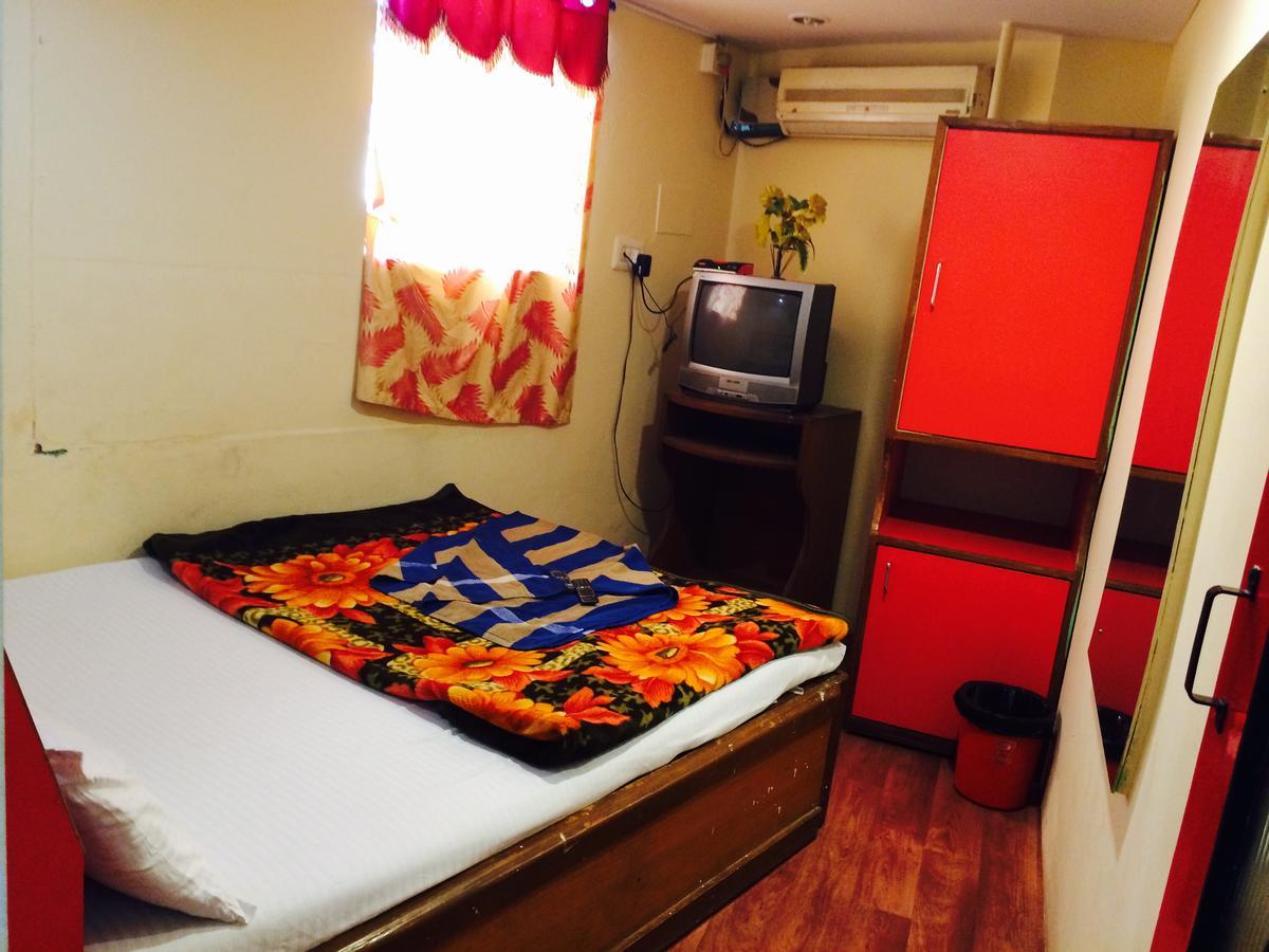 Hotel Green Land Bangalore Extérieur photo